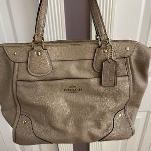 Woman’s Coach Bag